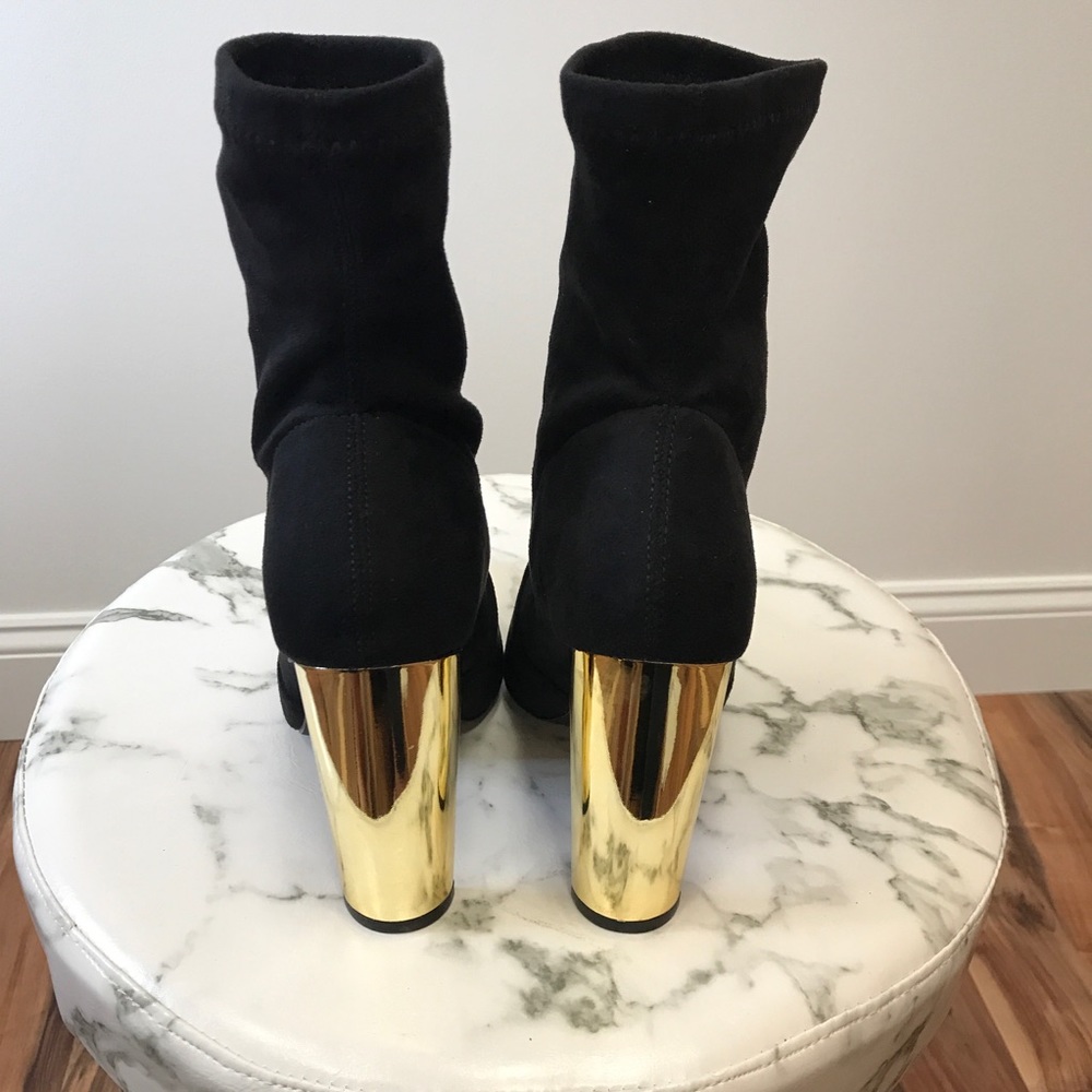 ‼️ Black Suede Ankle Bootie Pointed Sock Boot - Picture 5 of 5